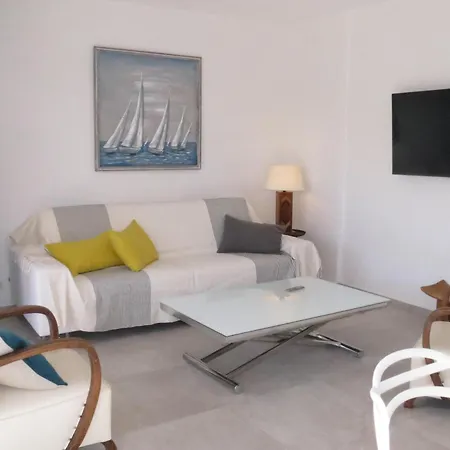 Appartement 3 Pièces Avec Terrasse, Clim, Wifi, Garage En Centre-ville à - Fr-1-780-57